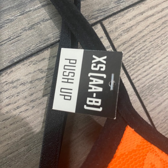 NWT PINK Push Up Bralette - Picture 6 of 6